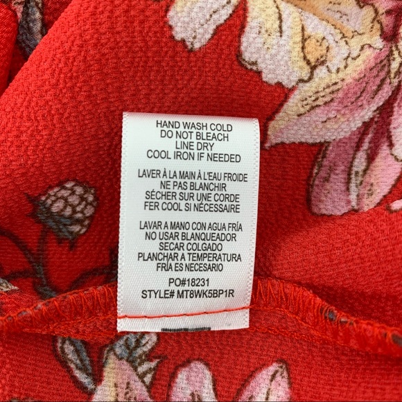 Bobeau Double Ruffle Red Floral Mixed Boxy Blouse - Picture 9 of 9